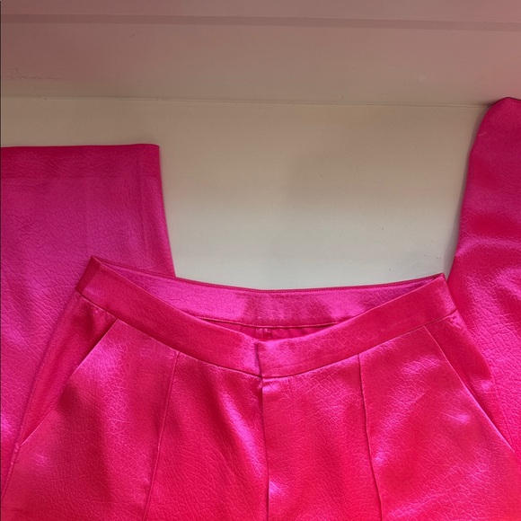 Elegant Pink Women's Blazer with matching pants set - Picture 6 of 6